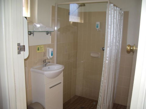 Aviators Lodge - Accommodation 4U 22