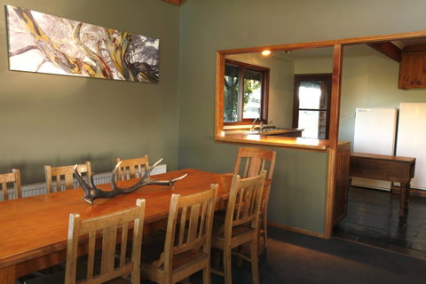 Eagles Range - Accommodation 4U 6