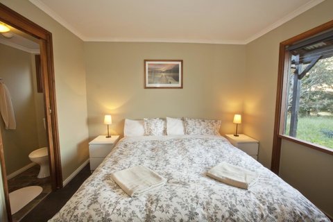 Eagles Range - Accommodation 4U 7