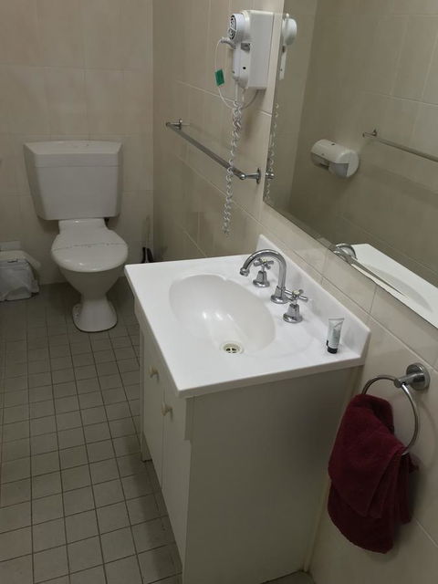 Travelway Motel - Accommodation 4U 14