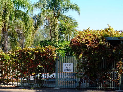 Travelway Motel - Accommodation 4U 23