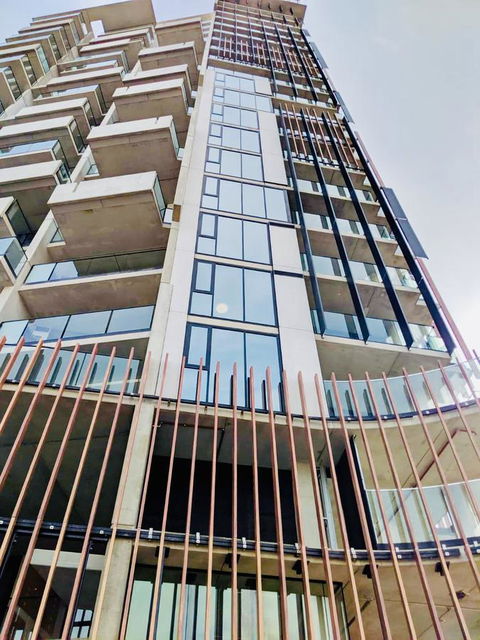 ONE Adelaide CBD - Accommodation 4U 2