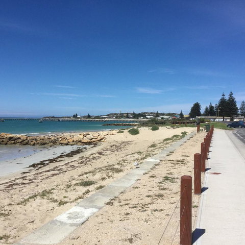 Railway Cottage In Beachport - Accommodation 4U 8