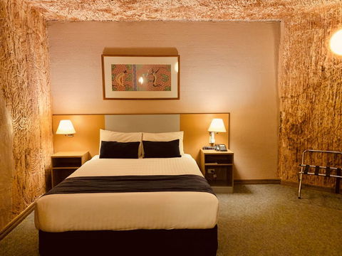 Desert Cave Hotel - Accommodation 4U 10