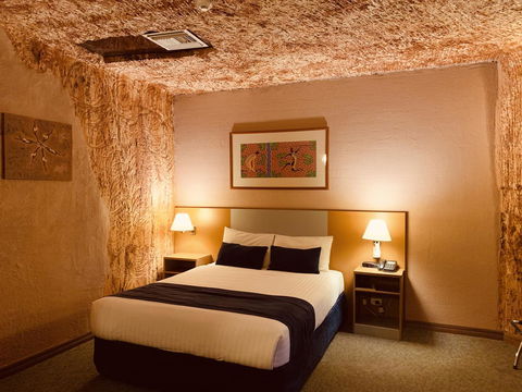 Desert Cave Hotel - Accommodation 4U 12