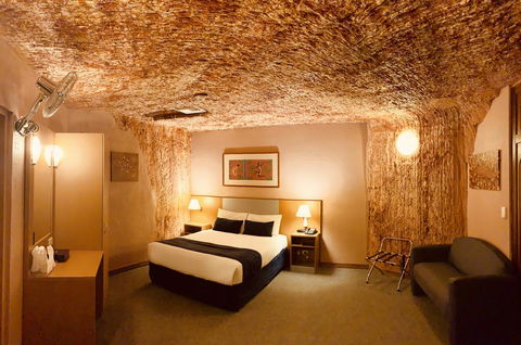 Desert Cave Hotel - Accommodation 4U 11