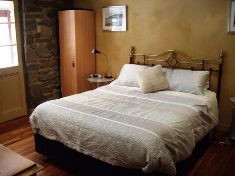 1860 Wine Country Cottages - Accommodation 4U 11