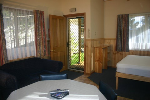 Millicent Hillview Caravan Park - Accommodation 4U 25