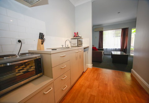 St Francis Winery - Accommodation 4U 8