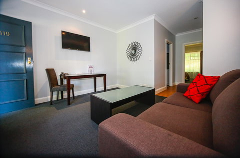 St Francis Winery - Accommodation 4U 7