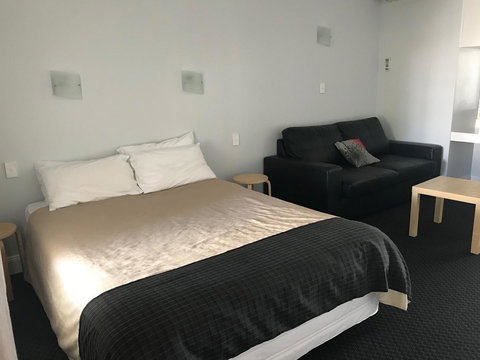 St Francis Winery - Accommodation 4U 11