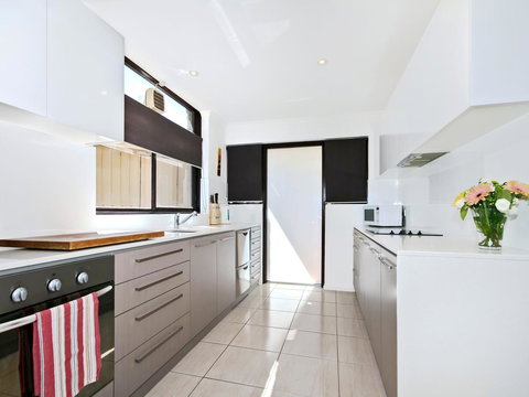 Pearl By The Sea - Accommodation 4U 3