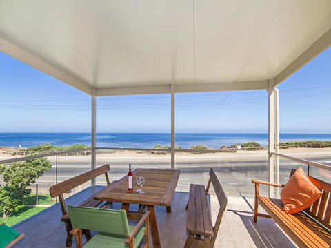 Pearl By The Sea - Accommodation 4U 0