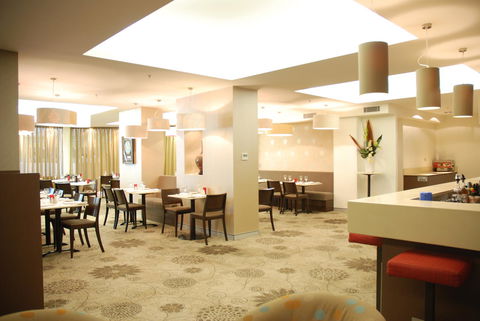 HotelMOTEL Adelaide - Accommodation 4U 10