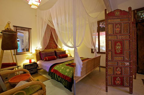 The Lotus Eater - Accommodation 4U 6