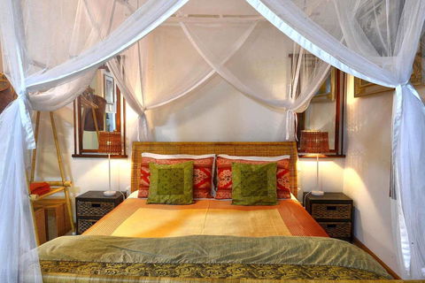 The Lotus Eater - Accommodation 4U 22