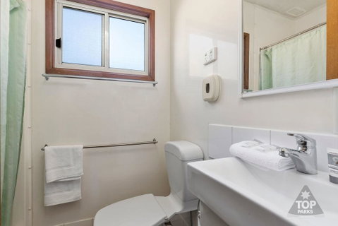 Gawler Caravan Park - Accommodation 4U 13