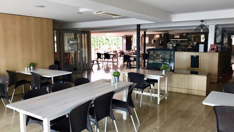 Haven Marina Motel - Accommodation 4U 7