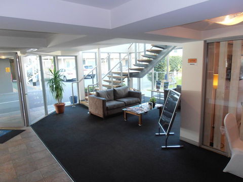 Haven Marina Motel - Accommodation 4U 21