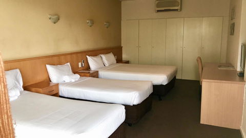 Haven Marina Motel - Accommodation 4U 1