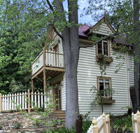 Aldgate Creek Cottage Bed and Breakfast - Accommodation 4U