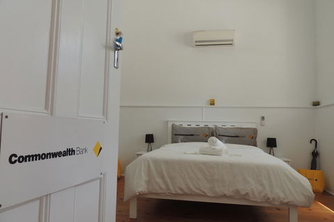Wozza's B&B - Accommodation 4U 18