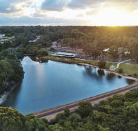 Eight Willows Retreat - Accommodation 4U