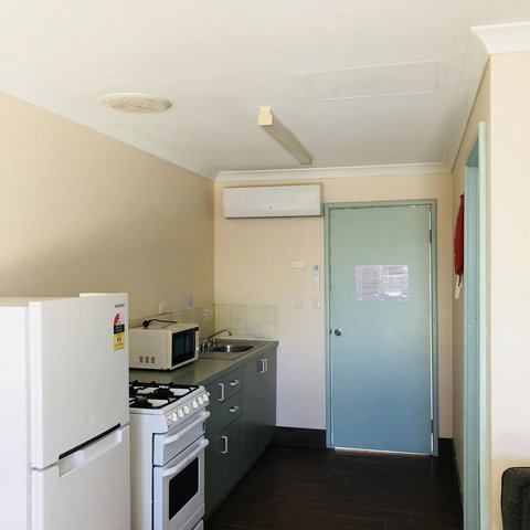 Bay Lodge - Accommodation 4U 38