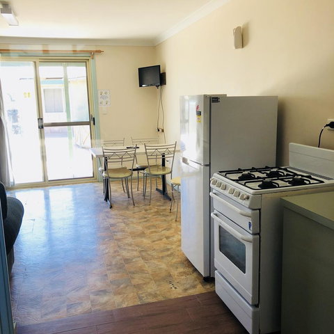 Bay Lodge - Accommodation 4U 35