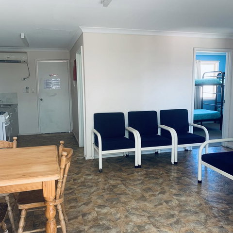 Bay Lodge - Accommodation 4U 23