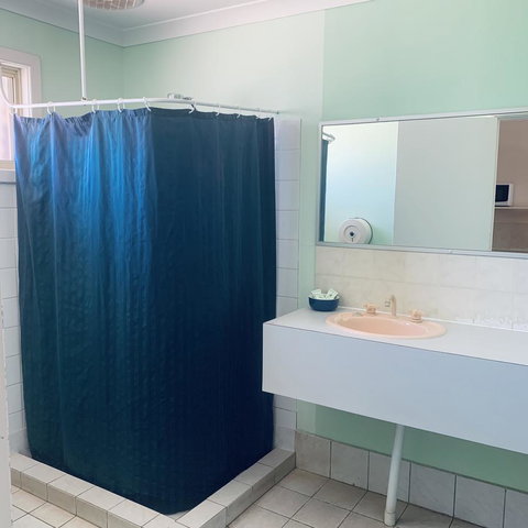 Bay Lodge - Accommodation 4U 25