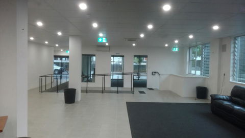 Perth City Backpackers Hostel - Note - Valid Passport Required To Check In - Accommodation 4U 13