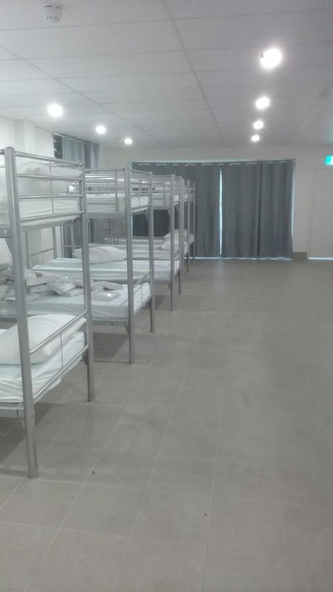 Perth City Backpackers Hostel - Note - Valid Passport Required To Check In - Accommodation 4U 19
