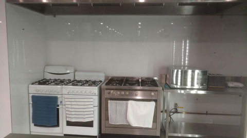 Perth City Backpackers Hostel - Note - Valid Passport Required To Check In - Accommodation 4U 10