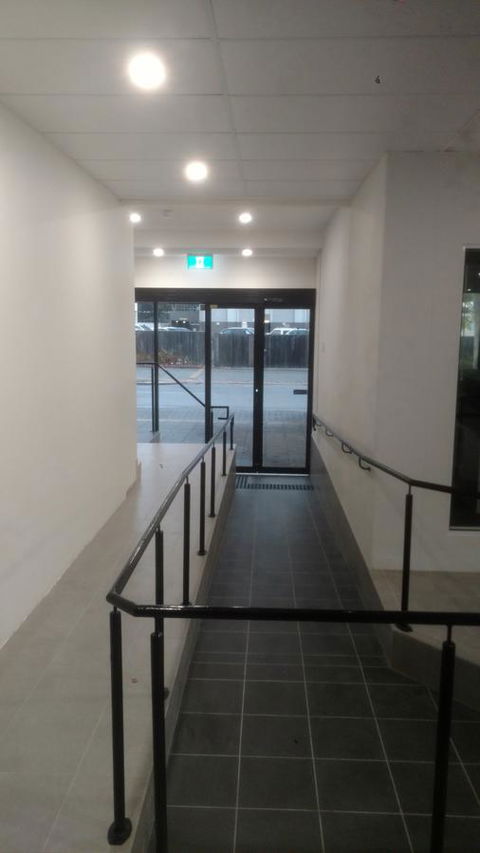 Perth City Backpackers Hostel - Note - Valid Passport Required To Check In - Accommodation 4U 20
