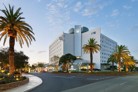 Crown Promenade Perth - Accommodation 4U 0