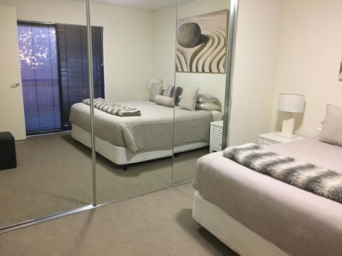Parklane Apartments - Accommodation 4U 10