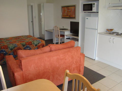Dunsborough Central Motel - Accommodation 4U 21