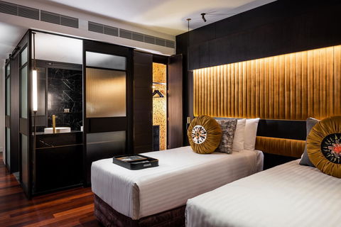 QT Perth - Accommodation 4U 35