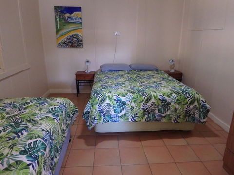 Lazy Lobster Holiday Units & Chalets - Accommodation 4U 8