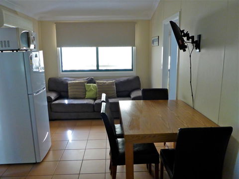 Lazy Lobster Holiday Units & Chalets - Accommodation 4U 29