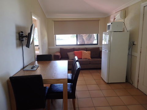 Lazy Lobster Holiday Units & Chalets - Accommodation 4U 3