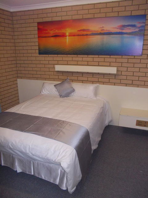 Carnarvon Motel - Accommodation 4U 38