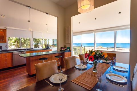 Cottesloe Beach House I - Accommodation 4U 18