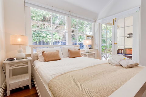 Cottesloe Beach House I - Accommodation 4U 1