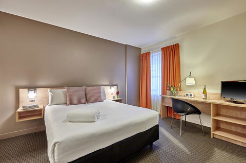 Ibis Perth - Accommodation 4U 5