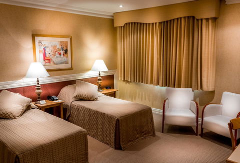 European Hotel - Accommodation 4U 16
