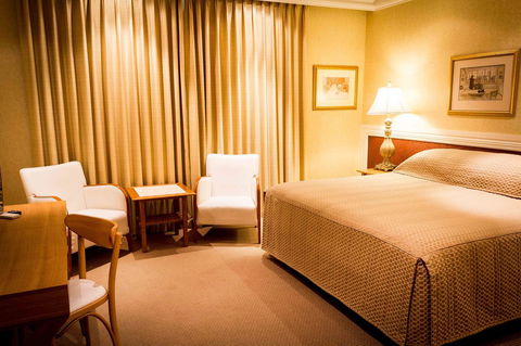 European Hotel - Accommodation 4U 19