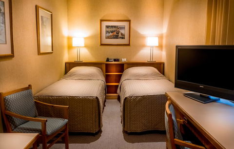 European Hotel - Accommodation 4U 23