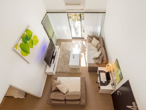 Home Apartment - Perth City Centre - Free WiFi - Accommodation 4U 11
